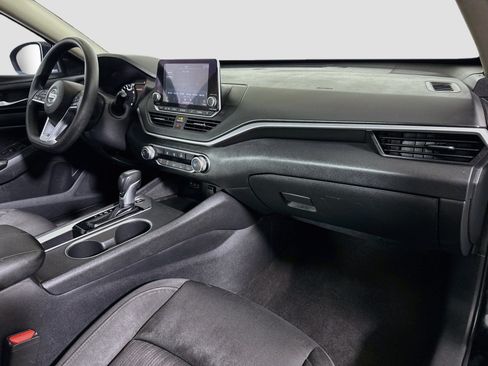 Used 2022 Nissan Altima 2.5 SV FWD image 30