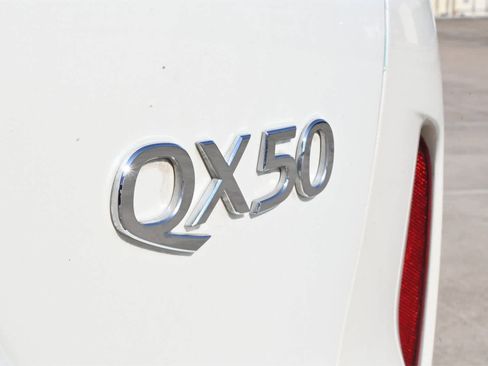 Used 2020 INFINITI QX50 Luxe w/ Navigation Package image 20