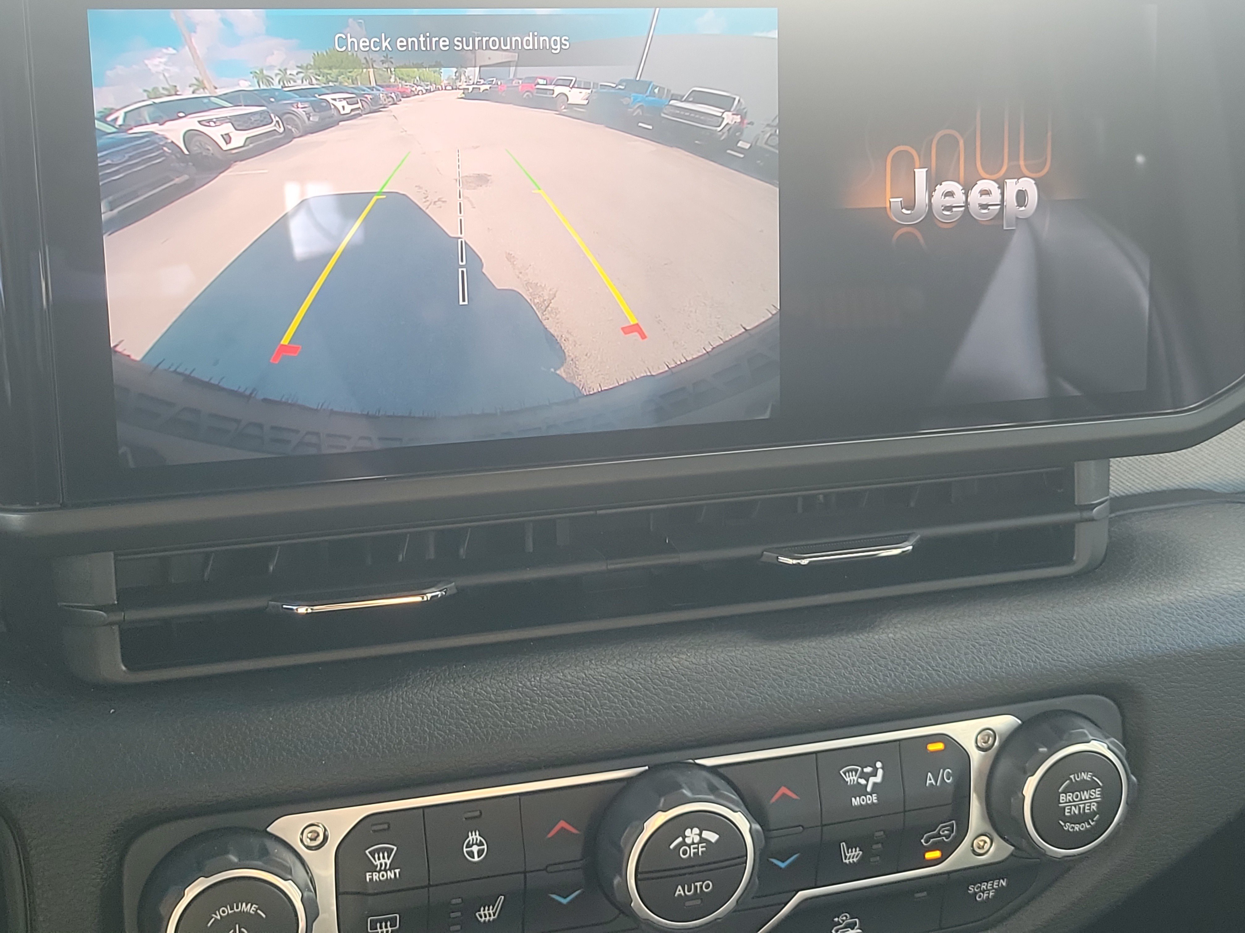 Used 2025 Jeep Wrangler Unlimited Sport S 4xe AWD/4WD image 10