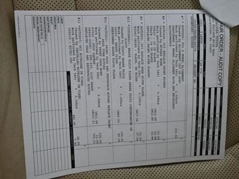 Used 2021 Lexus LX 570 4WD w/ Luxury Package image 5