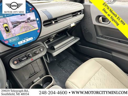 Certified 2025 MINI Cooper S image 33