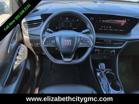 Used 2024 Buick Encore GX Sport Touring FWD image 17