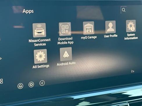 New 2026 Nissan Pathfinder SL image 34