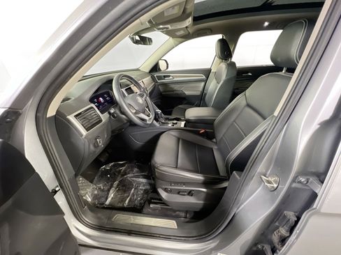 Used 2023 Volkswagen Atlas SEL image 21