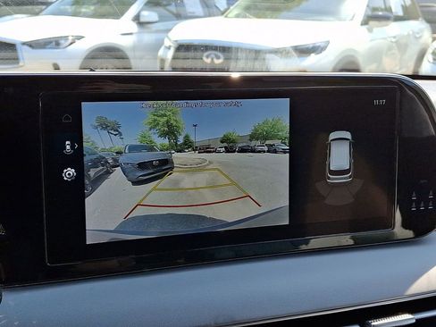 Used 2024 Hyundai Palisade SEL FWD image 18