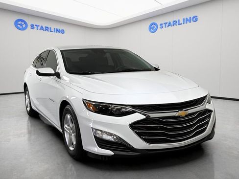 Used 2024 Chevrolet Malibu LS FWD image 14