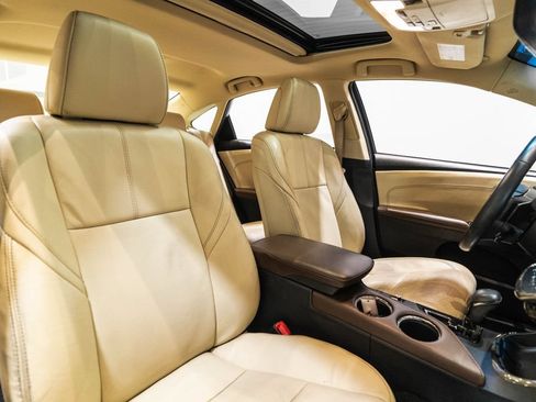 Used 2014 Toyota Avalon Limited FWD image 15