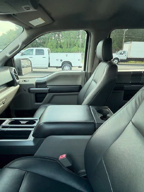 Used 2020 Ford F150 XLT w/ Equipment Group 302A Luxury AWD/4WD image 3