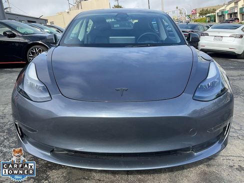 Used 2023 Tesla Model 3 Standard Range image 94