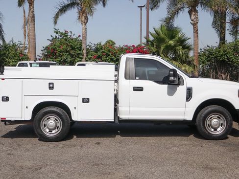 Used 2018 Ford F350 XL w/ Power Equipment Group RWD image 12