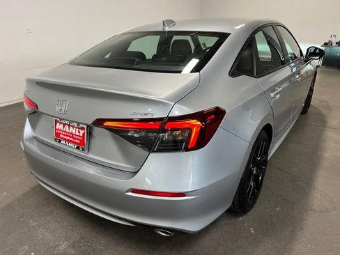 Used 2025 Honda Civic Sport image 3