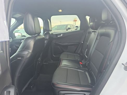 Certified 2023 Ford Escape ST-Line w/ Tech Pack #1 image 33