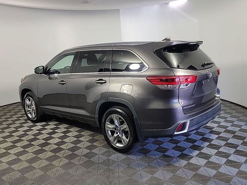 Used 2018 Toyota Highlander Limited AWD/4WD image 10