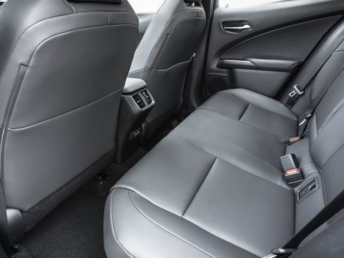 Certified 2025 Lexus UX 300h FWD w/ Accessory Package (Z2) image 21