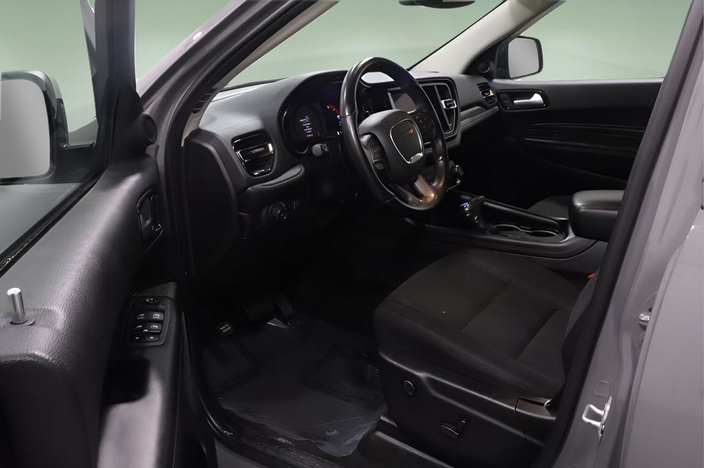 Used 2022 Dodge Durango SXT AWD/4WD image 8