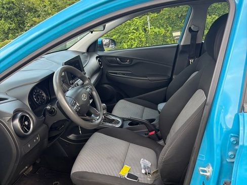 Used 2023 Hyundai Kona SE FWD image 13