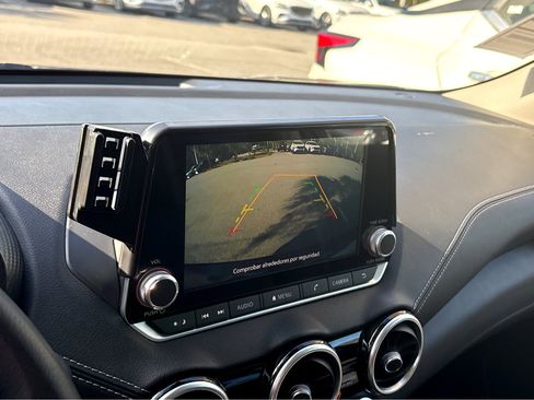 Used 2023 Nissan Sentra SV image 7