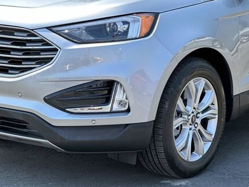 Used 2024 Ford Edge Titanium AWD/4WD image 5