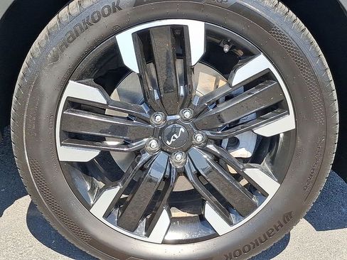 Certified 2023 Kia Telluride SX Prestige AWD/4WD image 8