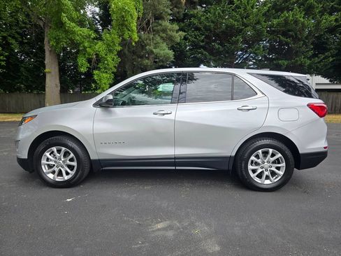 Used 2020 Chevrolet Equinox LT AWD/4WD image 3