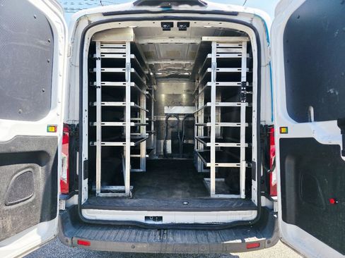Used 2018 Ford Transit 250 148 Medium Roof RWD image 12