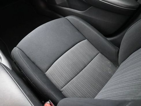 Used 2024 Nissan Sentra SV FWD image 8