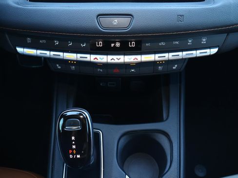 Used 2021 Cadillac XT4 Sport image 32