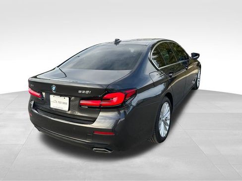 Used 2022 BMW 530i xDrive 530i xDrive w/ Luxury Seating Package image 5