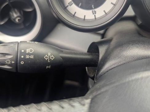 Used 2011 MINI Cooper Convertible image 28