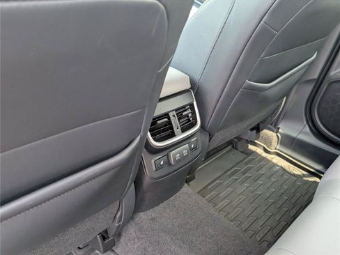 Used 2021 Subaru Outback Limited AWD/4WD image 30