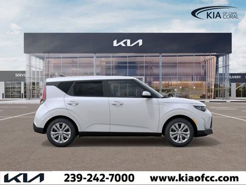 New 2025 Kia Soul LX image 7