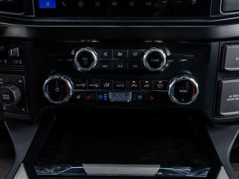 Used 2024 Ford F350 Lariat w/ Lariat Ultimate Package image 27