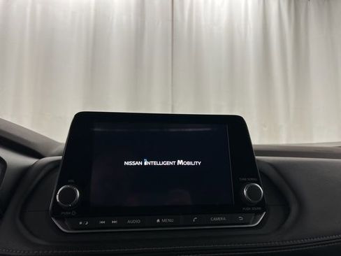 Used 2023 Nissan Rogue SV w/ SV Premium B Package AWD/4WD image 14