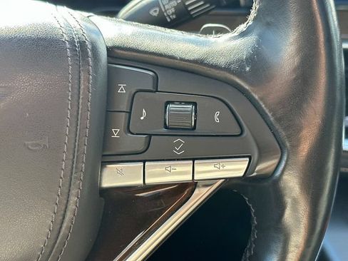 Used 2024 Cadillac Escalade Sport Platinum w/ LPO, ONYX Package AWD/4WD image 24