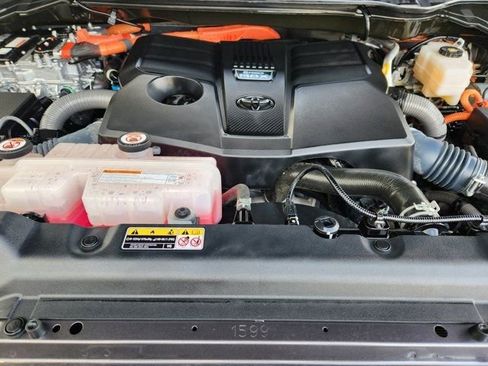 Used 2023 Toyota Tundra Capstone image 32