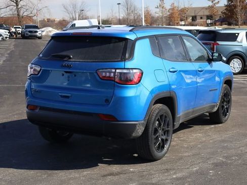 New 2026 Jeep Compass Latitude image 4