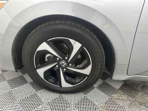 Used 2021 Honda Insight EX image 12