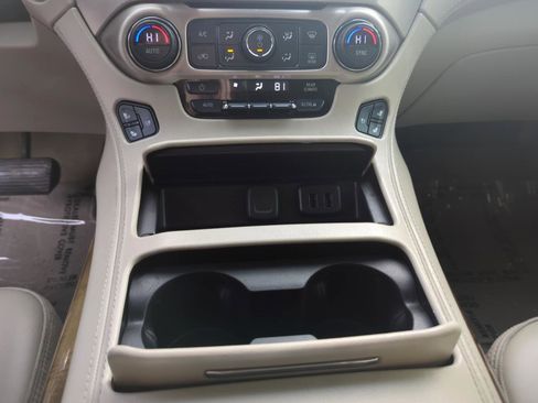 Used 2017 GMC Yukon Denali w/ Open Road Package image 26