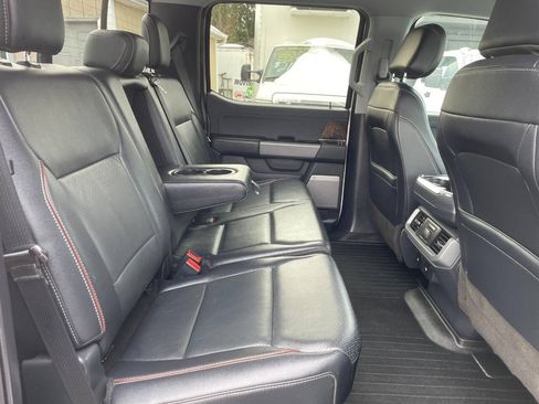 Used 2022 Ford F150 Lariat w/ Equipment Group 502A High AWD/4WD image 17
