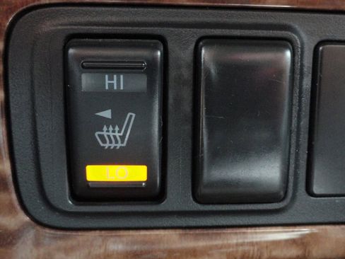 Used 2019 Nissan Armada SL w/ Premium Package image 25