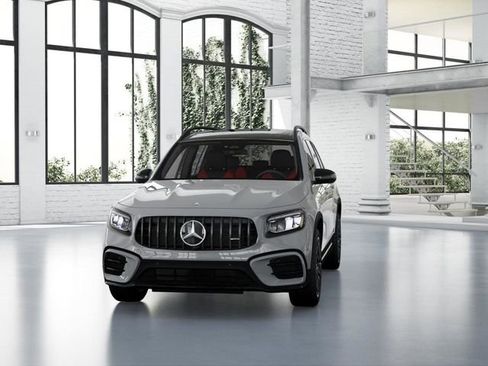 New 2026 Mercedes-Benz GLB 35 AMG 4MATIC image 42