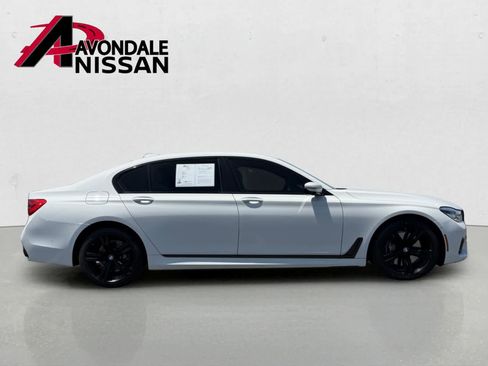 Used 2019 BMW 750i w/ Executive Package RWD image 7