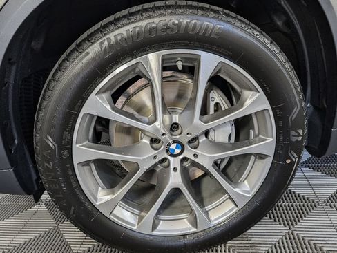 New 2026 BMW X5 xDrive40i w/ Premium Package AWD/4WD image 10