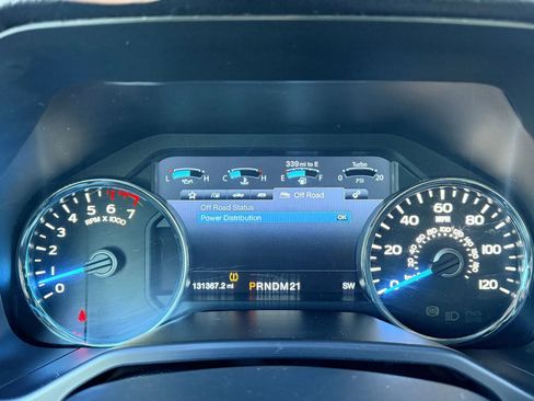 Used 2015 Ford F150 Platinum image 39