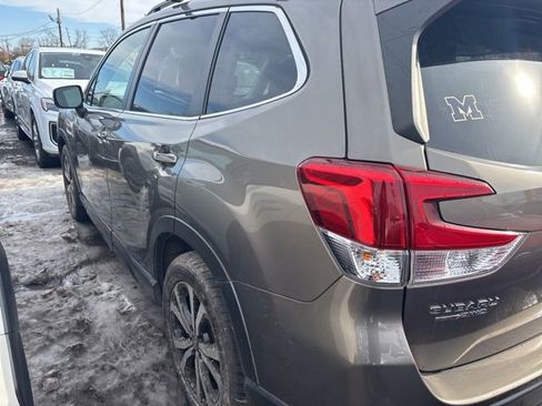 Used 2019 Subaru Forester Limited image 7
