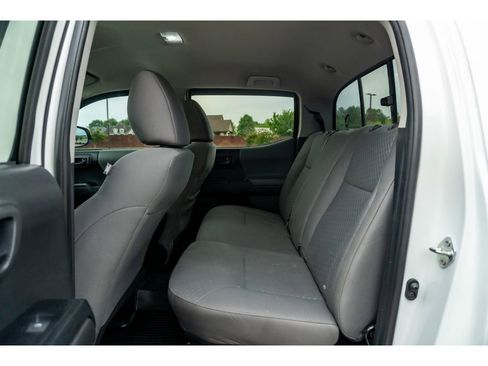 Used 2023 Toyota Tacoma SR AWD/4WD image 14