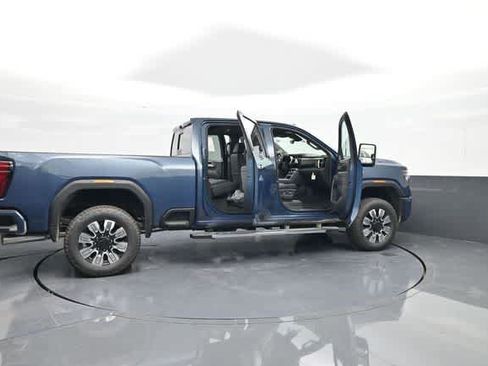 New 2025 GMC Sierra 2500 Denali w/ Denali Reserve Package image 74