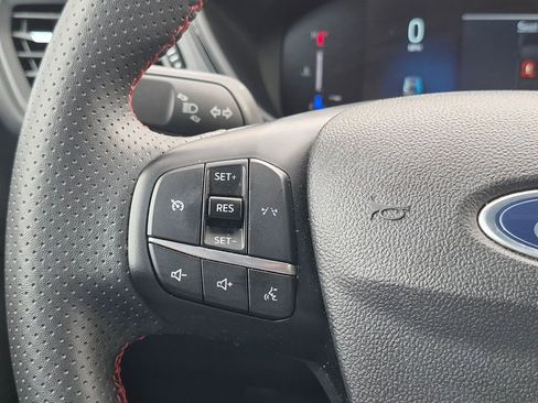 Used 2025 Ford Escape ST-Line FWD image 15