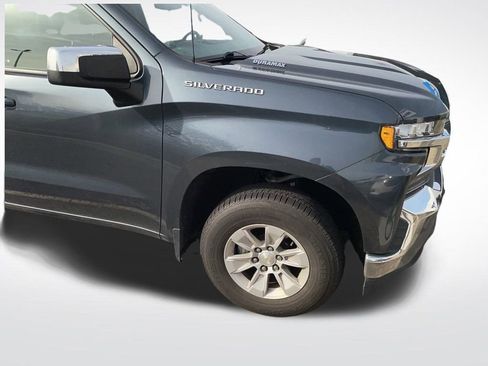 Used 2020 Chevrolet Silverado 1500 LT w/ All-Star Edition image 6