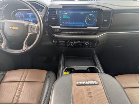 Certified 2024 Chevrolet Silverado 2500 High Country w/ Technology Package image 25